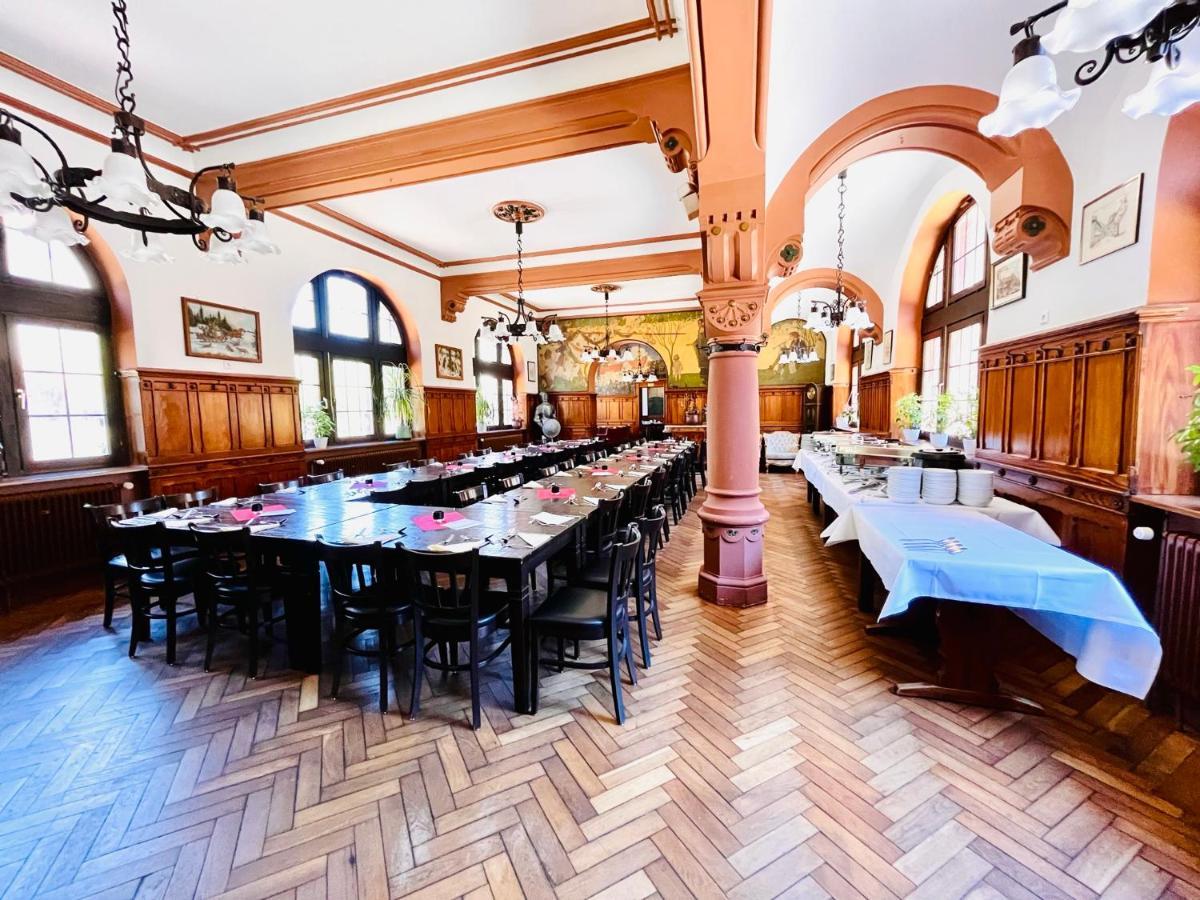 Hotel Hoepfner Burghof 3*