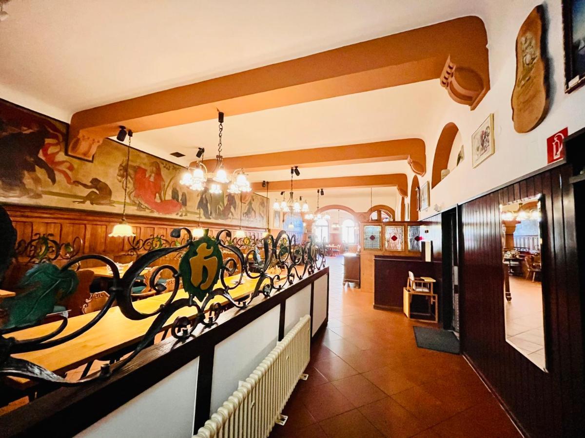 Hoepfner Burghof Hotel