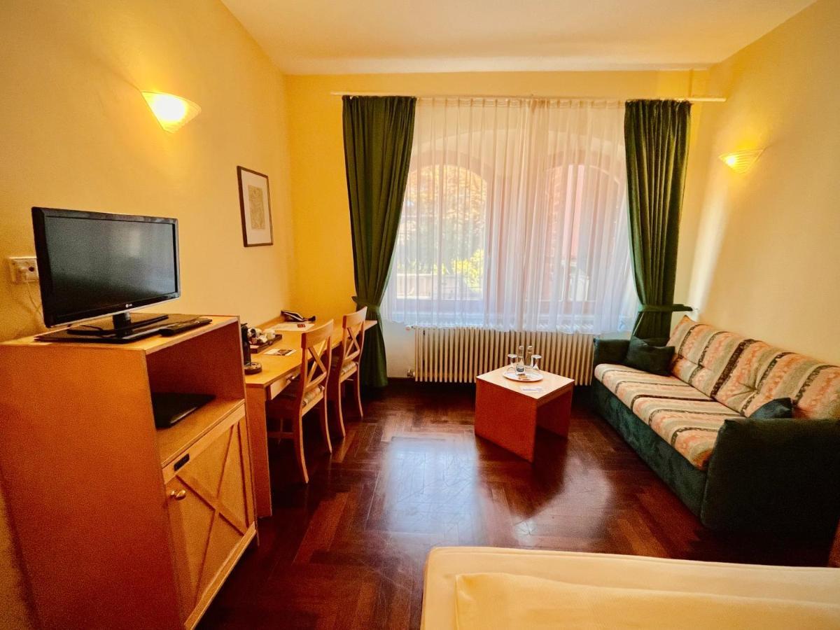 Hotel Hoepfner Burghof